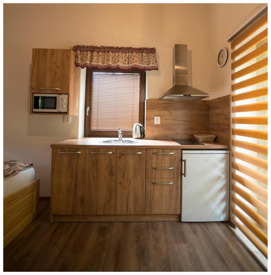 Pension U Lipy Bynovec Esterno foto