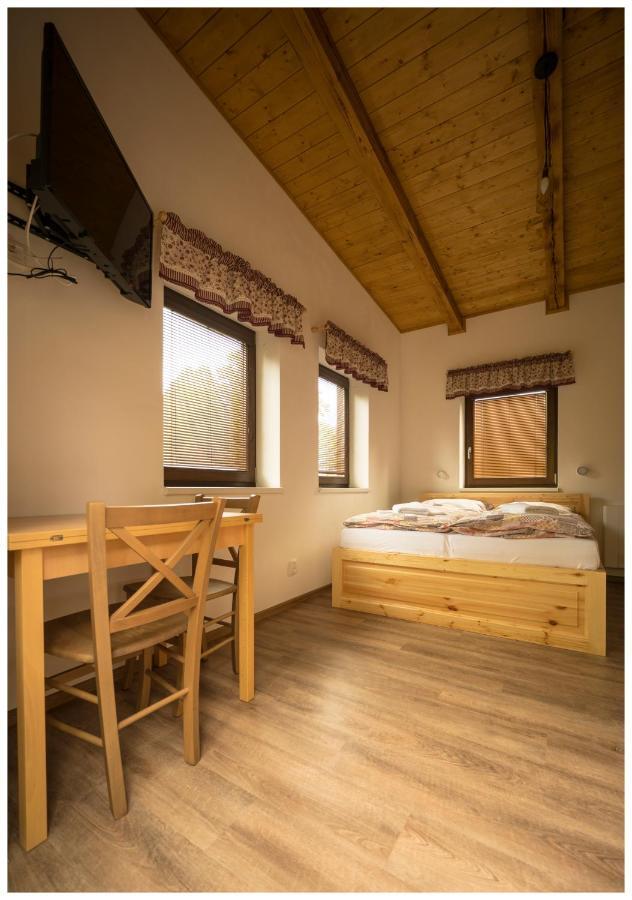 Pension U Lipy Bynovec Esterno foto